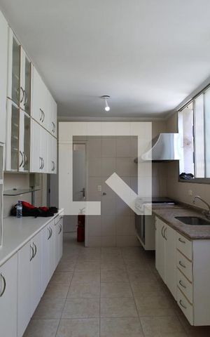 Apartamento para alugar com 190m², 3 quartos e 2 vagasCozinha