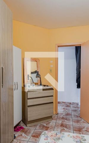 Casa à venda com 210m², 5 quartos e 4 vagas Casa à venda com 210m², 5 quartos e 4 vagasQuarto 1