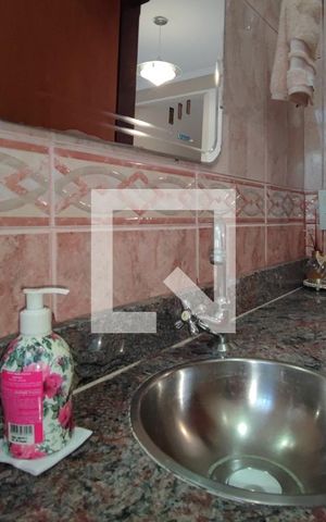 Casa à venda com 260m², 2 quartos e 4 vagas Casa à venda com 260m², 2 quartos e 4 vagasLavabo