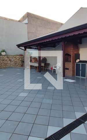 Casa à venda com 260m², 2 quartos e 4 vagas Casa à venda com 260m², 2 quartos e 4 vagasÁrea gourmet