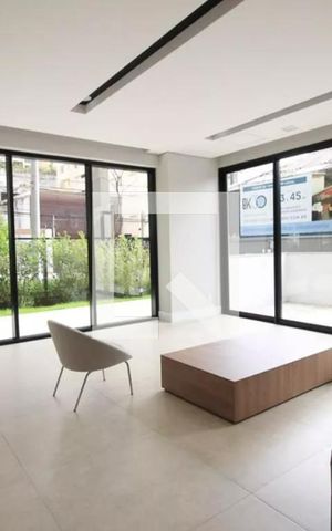 Apartamento à venda com 68m², 1 quarto e 1 vagaHall