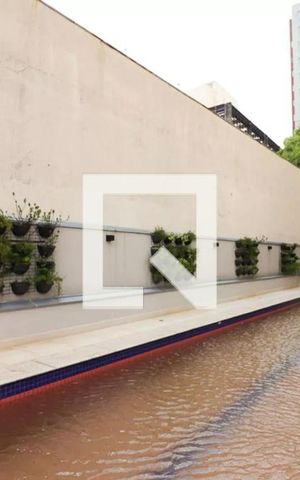 Apartamento à venda com 68m², 1 quarto e 1 vagaPiscina