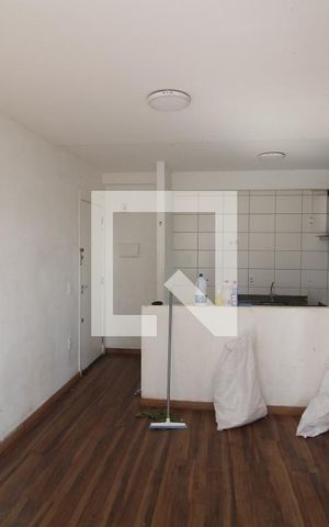 Apartamento à venda com 48m², 2 quartos e 1 vagaSala de TV