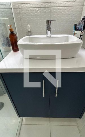 Apartamento à venda com 42m², 1 quarto e sem vaga Apartamento à venda com 42m², 1 quarto e sem vagaBanheiro
