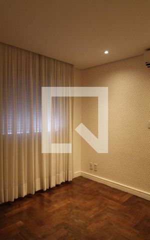 Apartamento à venda com 204m², 4 quartos e 4 vagasSuíte 3