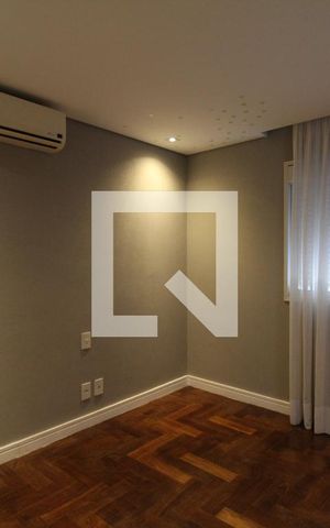 Apartamento à venda com 204m², 4 quartos e 4 vagasSuíte 2