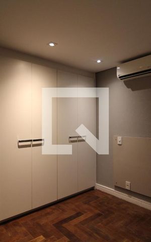 Apartamento à venda com 204m², 4 quartos e 4 vagasSuíte 1