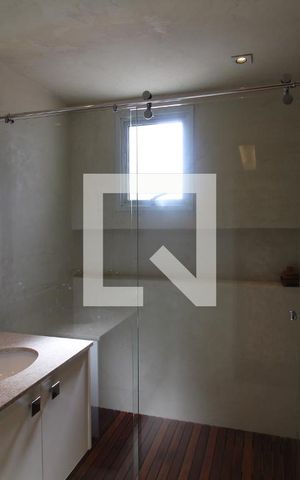 Apartamento à venda com 204m², 4 quartos e 4 vagasBanheiro Da Suíte 4
