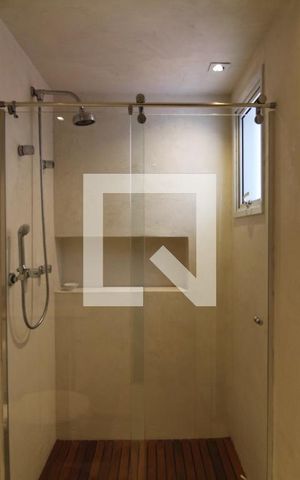 Apartamento à venda com 204m², 4 quartos e 4 vagasBanheiro da Suíte 36