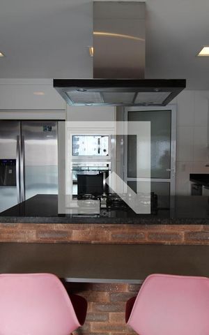 Apartamento à venda com 204m², 4 quartos e 4 vagasCoozinha