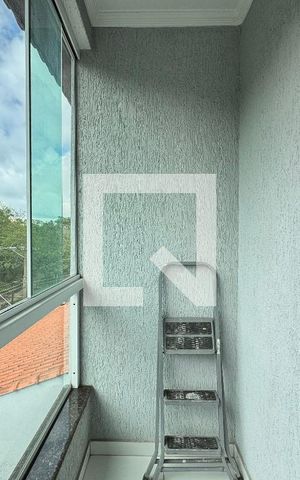 Casa à venda com 156m², 3 quartos e 3 vagas Casa à venda com 156m², 3 quartos e 3 vagasSacada