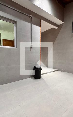 Casa à venda com 156m², 3 quartos e 3 vagas Casa à venda com 156m², 3 quartos e 3 vagasLavanderia/área gourmet