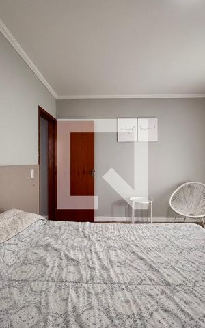 Casa à venda com 156m², 3 quartos e 3 vagas Casa à venda com 156m², 3 quartos e 3 vagasSuite