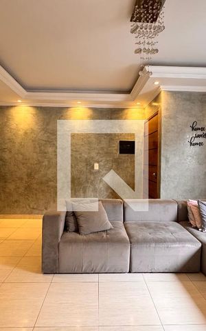 Casa à venda com 156m², 3 quartos e 3 vagas Casa à venda com 156m², 3 quartos e 3 vagasSala