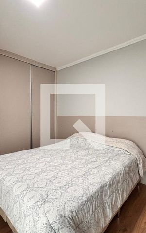 Casa à venda com 156m², 3 quartos e 3 vagas Casa à venda com 156m², 3 quartos e 3 vagasSuite