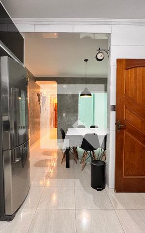 Casa à venda com 156m², 3 quartos e 3 vagas Casa à venda com 156m², 3 quartos e 3 vagasCozinha
