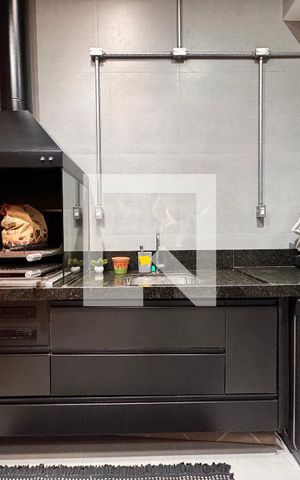 Casa à venda com 156m², 3 quartos e 3 vagas Casa à venda com 156m², 3 quartos e 3 vagasLavanderia/área gourmet