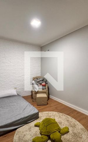 Casa à venda com 156m², 3 quartos e 3 vagas Casa à venda com 156m², 3 quartos e 3 vagasQuarto 2