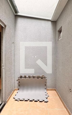 Casa à venda com 156m², 3 quartos e 3 vagas Casa à venda com 156m², 3 quartos e 3 vagasJardim de inverno