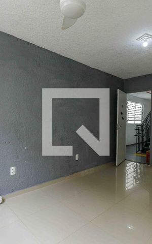 Apartamento para alugar com 43m², 2 quartos e 1 vaga Apartamento para alugar com 43m², 2 quartos e 1 vagaSala/Cozinha