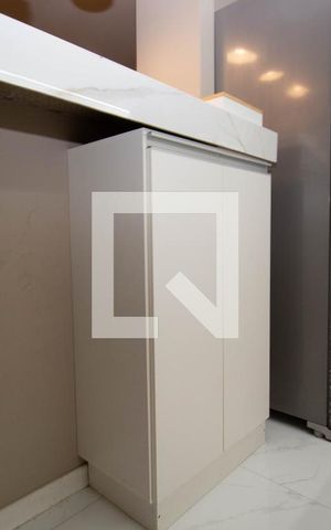 Studio para alugar com 35m², 1 quarto e sem vaga Studio para alugar com 35m², 1 quarto e sem vagaCozinha