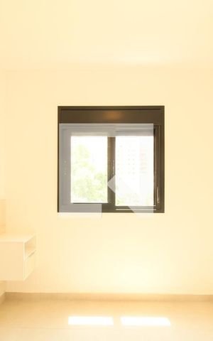 Apartamento à venda com 41m², 1 quarto e 1 vagaQuarto