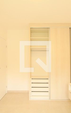 Apartamento à venda com 41m², 1 quarto e 1 vagaQuarto