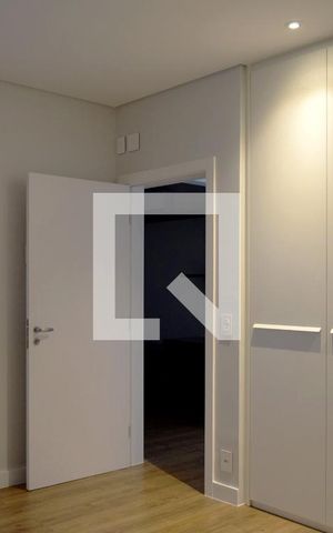 Apartamento à venda com 140m², 1 quarto e 1 vagaSuíte