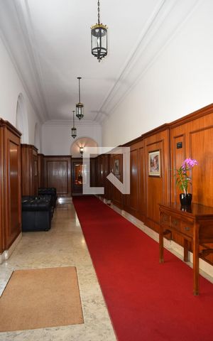 Apartamento à venda com 140m², 1 quarto e 1 vagaHall de entrada