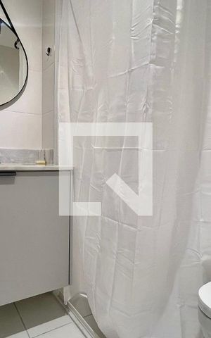 Studio à venda com 27m², 1 quarto e sem vaga Studio à venda com 27m², 1 quarto e sem vagaBanheiro