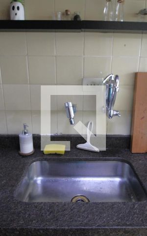 Apartamento à venda com 72m², 2 quartos e 1 vagaPia da cozinha