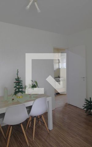 Apartamento à venda com 72m², 2 quartos e 1 vagaSala