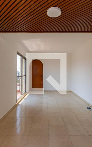 Apartamento à venda com 138m², 3 quartos e 2 vagas Apartamento à venda com 138m², 3 quartos e 2 vagasSala