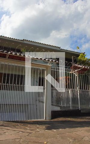 Casa à venda com 401m², 4 quartos e 5 vagasFachada