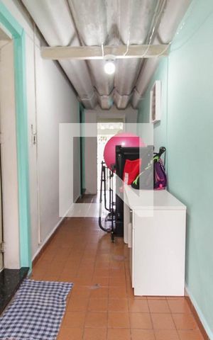 Casa à venda com 135m², 2 quartos e 1 vaga Casa à venda com 135m², 2 quartos e 1 vagaCorredor Externo
