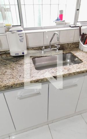 Casa à venda com 135m², 2 quartos e 1 vaga Casa à venda com 135m², 2 quartos e 1 vagaCozinha