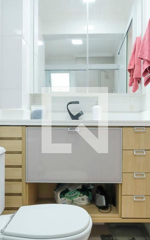 Apartamento à venda com 104m², 3 quartos e 3 vagasBanheiro da suíte