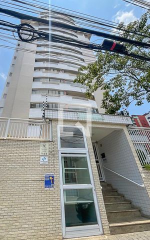 Apartamento à venda com 104m², 3 quartos e 3 vagasFachada + plaquinha