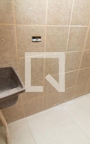 Apartamento para alugar com 60m², 2 quartos e sem vaga Apartamento para alugar com 60m², 2 quartos e sem vagaCozinha e Área de Serviço