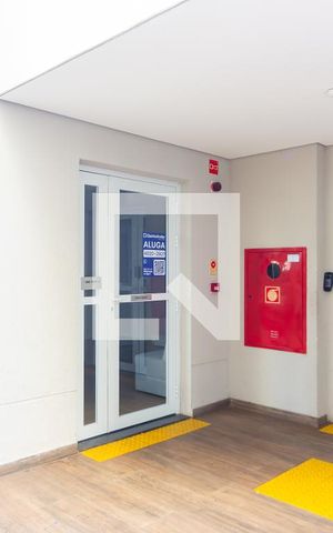 Apartamento para alugar com 48m², 2 quartos e 2 vagas Apartamento para alugar com 48m², 2 quartos e 2 vagasFachada