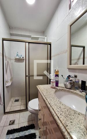 Casa à venda com 170m², 4 quartos e 1 vagaBanheiro da Suíte