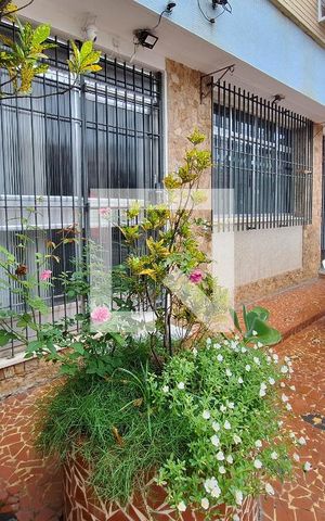 Casa à venda com 170m², 4 quartos e 1 vagaQuintal