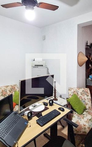 Casa à venda com 170m², 4 quartos e 1 vagaQuarto 4