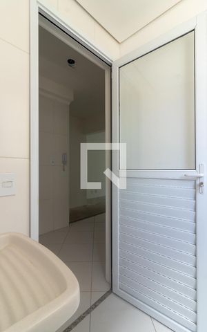 Apartamento à venda com 64m², 2 quartos e 1 vaga Apartamento à venda com 64m², 2 quartos e 1 vagaÁrea de Serviço