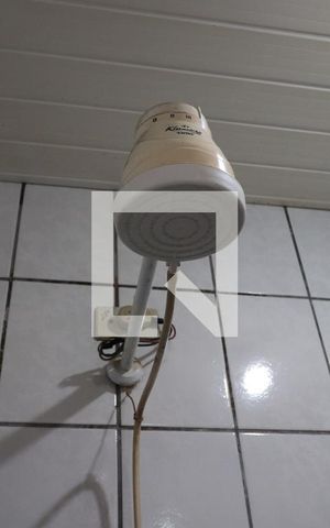 Casa à venda com 140m², 2 quartos e sem vagaBanheiro