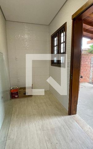 Casa à venda com 120m², 2 quartos e 2 vagas Casa à venda com 120m², 2 quartos e 2 vagasCozinha