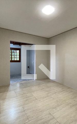 Casa à venda com 120m², 2 quartos e 2 vagas Casa à venda com 120m², 2 quartos e 2 vagasSala