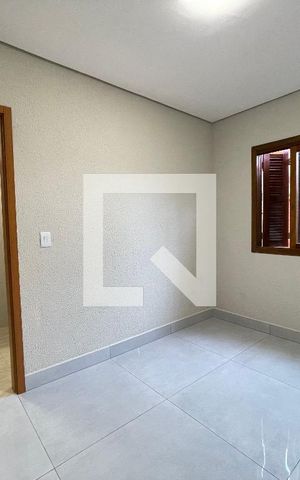 Casa à venda com 120m², 2 quartos e 2 vagas Casa à venda com 120m², 2 quartos e 2 vagasQuarto 1