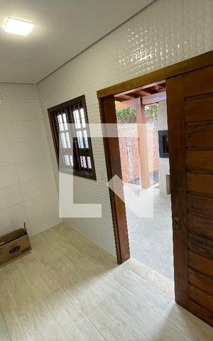 Casa à venda com 120m², 2 quartos e 2 vagas Casa à venda com 120m², 2 quartos e 2 vagasCozinha