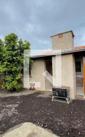 Casa à venda com 120m², 2 quartos e 2 vagas Casa à venda com 120m², 2 quartos e 2 vagasÁrea Externa